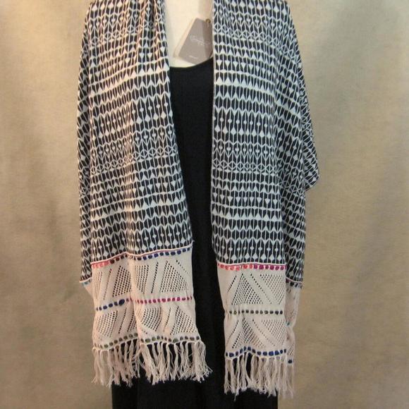 NWT Anthropologie Shawl Wrap Scarf Fringed Boho Accessories Bohemian Hippie Gift - Picture 6 of 8